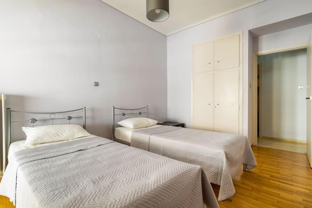 Urban Grey Apartment Athens Exterior photo