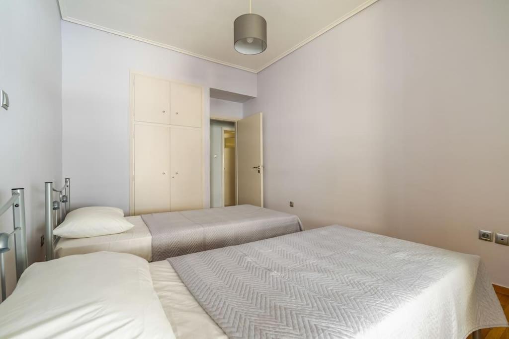 Urban Grey Apartment Athens Exterior photo